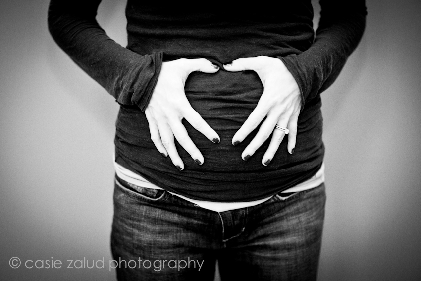 Brecksville Maternity Photgrapher